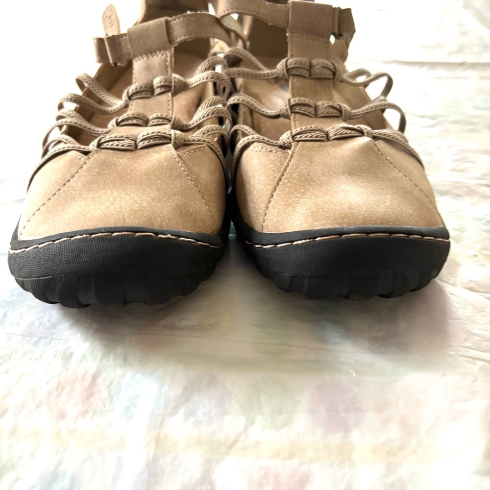 JBU Juliet casual Slip on Sandals Memory Foam SZ 9 W Worn 1X Indoors Like New - Picture 5 of 13